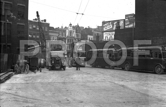 CLE 102 LT Service Lorry -. Unknown Location