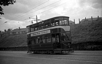 Edinburgh tram 80