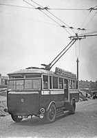 RM C20625. RA 1811 Chesterfield Crpn trolleybus 2 Straker-Clough Reeve & Kenning
