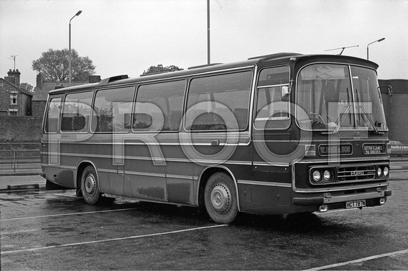 HCT 787N Rose Ford Plaxton