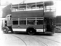 Leeds trolleybus 510 U 9745