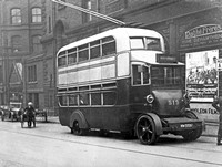 Leeds trolleybus 513 NW 5550