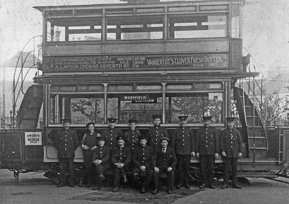 Dundee Corporation tram in series 21-40