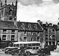 Stow on the Wold street scene with Scarrott Bedford buses