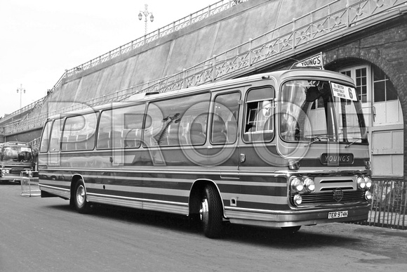 TER 974K Young, Rampton Seddon Plaxton Brighton 1972 Coach Rally