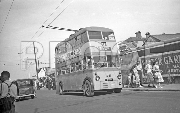 FW 8991 Cleethorpes Crpn trolleybus 55