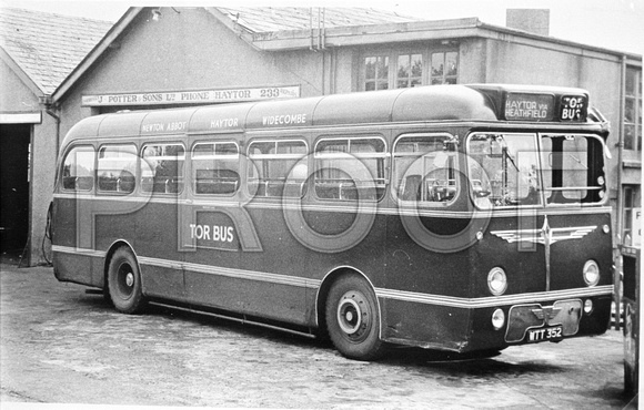 WTT 352 (Tor Bus) AEC Reliance Burlingham