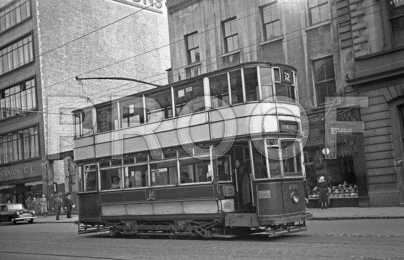 Belfast tram 298