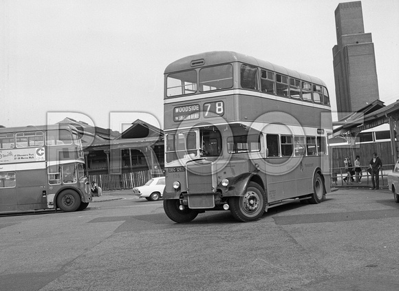 DBG 126D Birkenhead Crprn 126 Leyland PD2-40 Massey