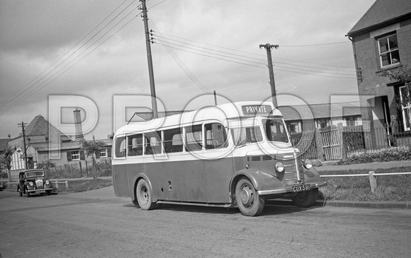 CUX 591 Austin, Aston Diddlesbury Bedford OB Duple