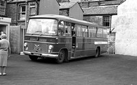 4027 AW Whittle 27 Bedford SB5 Duple RM A9391