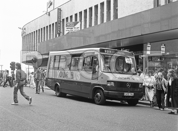 E433 YHL Smith (Your Bus) Mercedes Plaxton