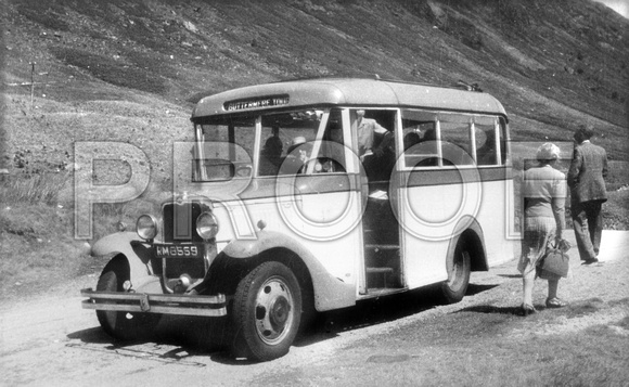 RM 8559 Browns, Ambleside Bedford WHB Economy