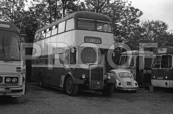 KTJ 205C Eynon Leyland PD2-37 East Lancs RM A11981