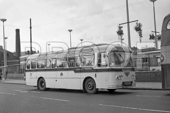 ANW 710C Leeds 10 AEC Reliance Roe