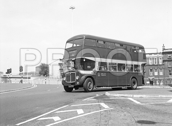 DUM 973C Leeds 973 AEC Regent V Roe