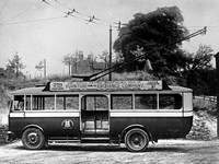 RM 3313. RA 18-- Chesterfield Crpn trolleybus  Straker-Clough Reeve & Kenning