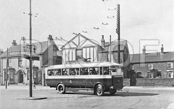 RM C4352 RA 1820 Chesterfield Crpn trolleybus 10 Straker-Clough Reeve & Kenning