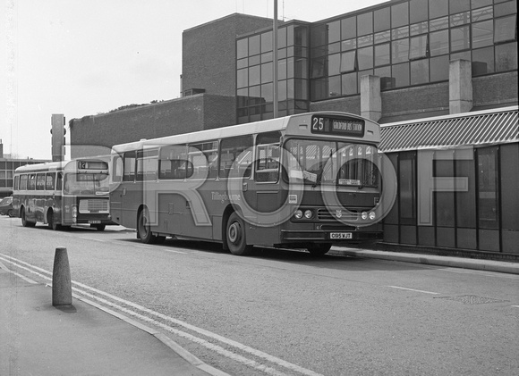 C195 WJT Tillingbourne Leyland Tiger Willowbrook