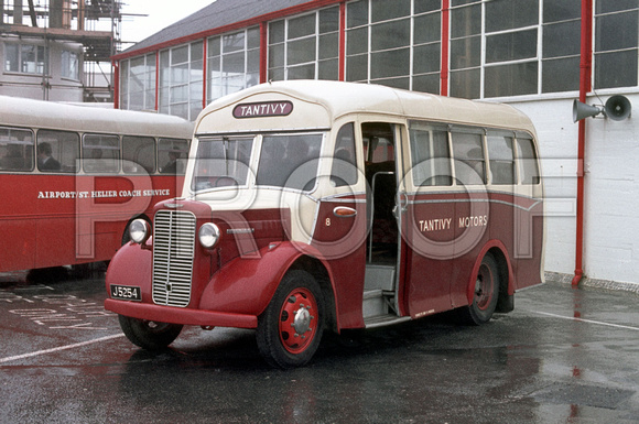 J 5254 Tantivy 8 Commer Q4 Waveney