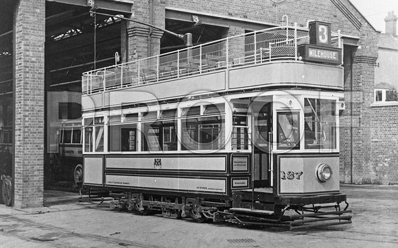 Plymouth tramcar 137
