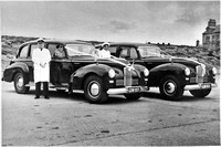 GDM 102-3 Brookes Humber Super Snipe taxis