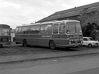 UNY 832G SWT AEC Reliance Plaxton