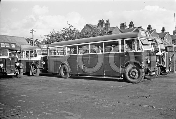 UU 6650 Venture 12 AEC Regal LGOC