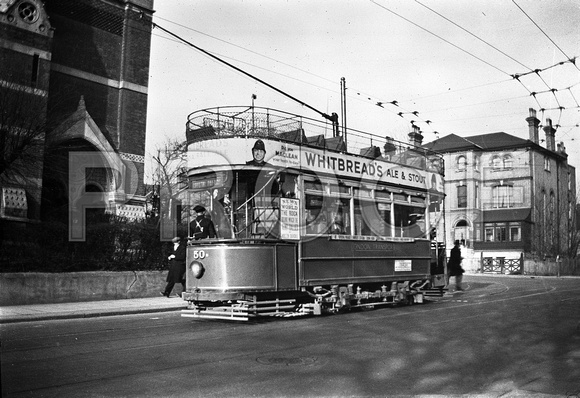 LT tram 50