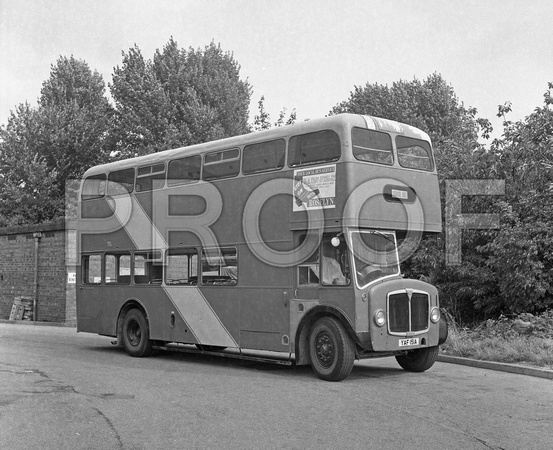 YAF 151A Roselyn AEC Regent V Park Royal