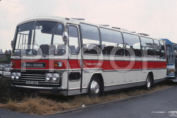 PJV 36S Atkins Skegness Ford R1114 Plaxton