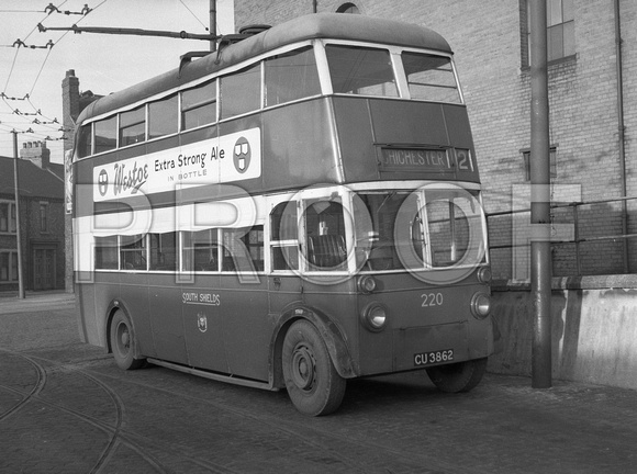 CU 3862 South Shields trolleybus 220 Karrier E4