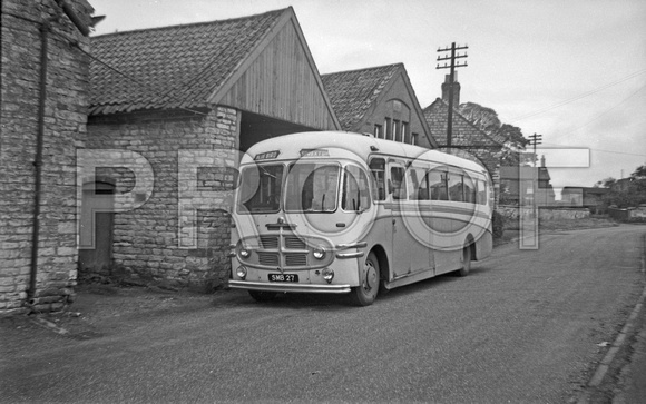 SMB 27 Skinner (Bluebird), Saltby Bedford SBG Plaxton @ Saltby- outside garage 26 Sep 65