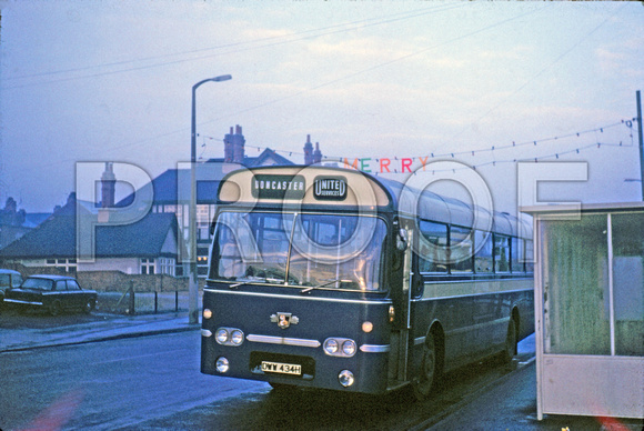 DWW 434H Bingley Leyland Leopard Plaxton @ South Elmsall Dec 72