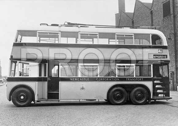 DHP 112 Newcastle trolleybus