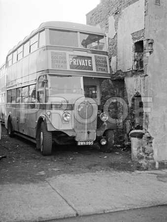 BWN 895 United Welsh 1211 AEC Regent Park Royal