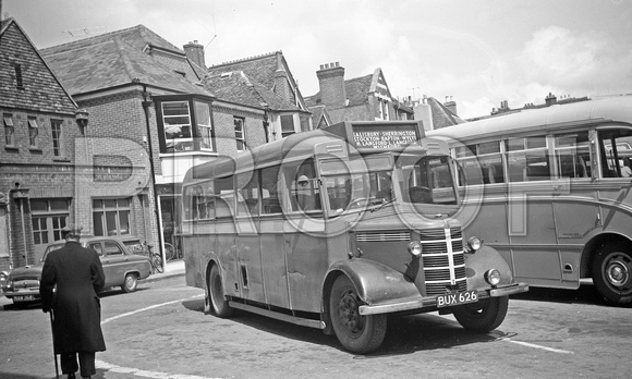 BUX 626 Couchman Bedford OWB Roe