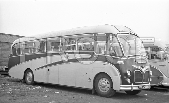 TOC 524 Andys Coaches Commer Avenger IV Duple