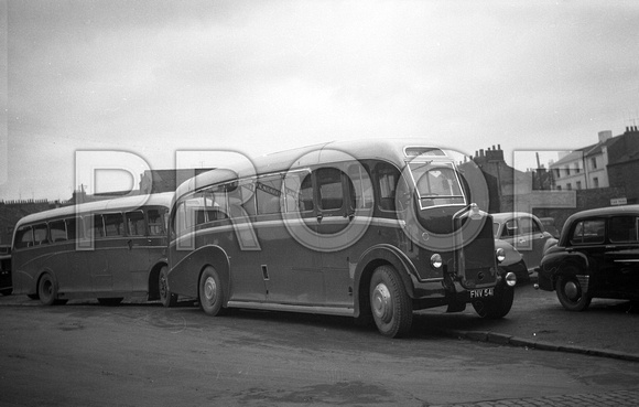 FNV 541 - Basford Albion Valkyrie CX39 Bellhouse Hartwell @ Northampton, Gas Street